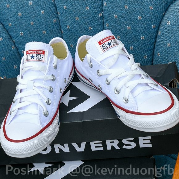 WHITE‎ Converse Chuck Taylor Unisex All Star Ox Sneaker - Picture 2 of 8